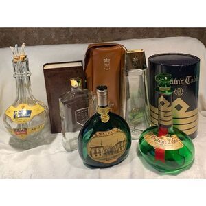 5 VINTAGE EMPTY ALCOHOL bar BOTTLES LOT whisky